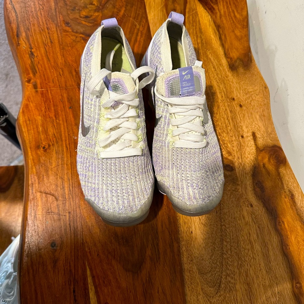 Women’s NIKE vapormax flyknit